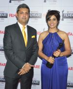Deepak Lamba (CEO, WWM) & Sonali Kulkarni at the Red Carpet of _Ajeenkya DY Patil University Filmfare Awards